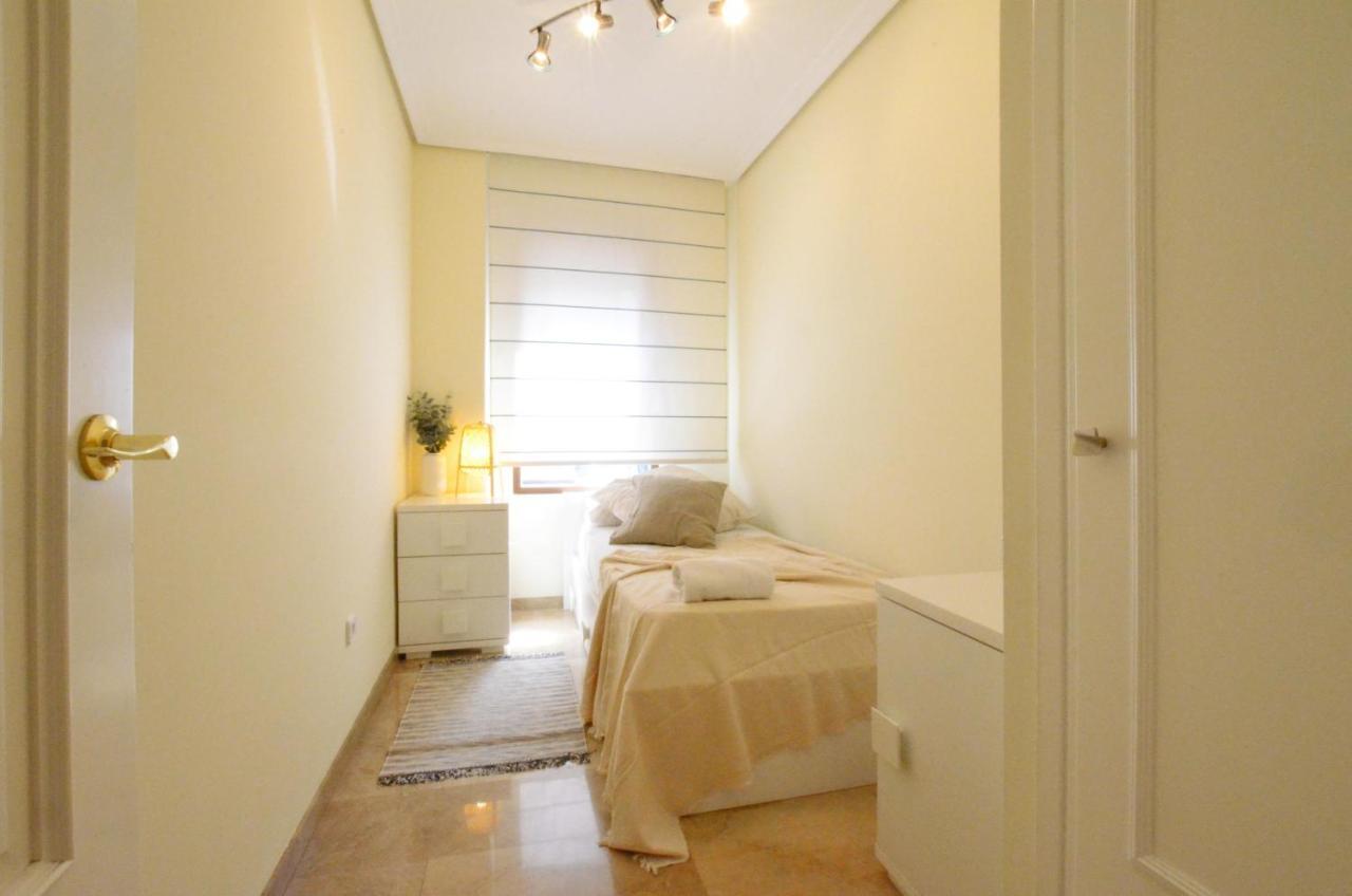 City Center Apartment Valencia Luaran gambar